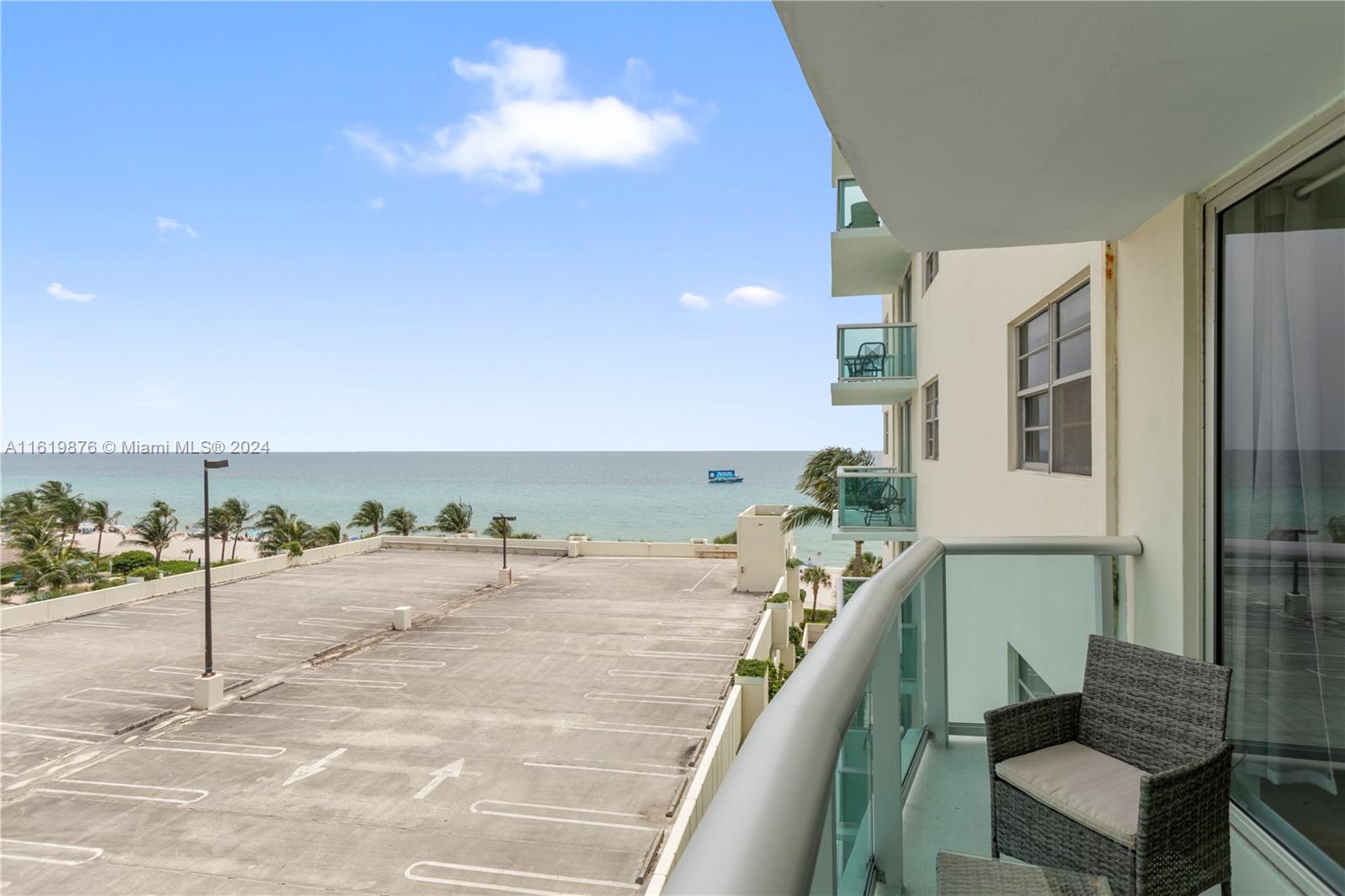 Tides Hollywood Beach - Residential