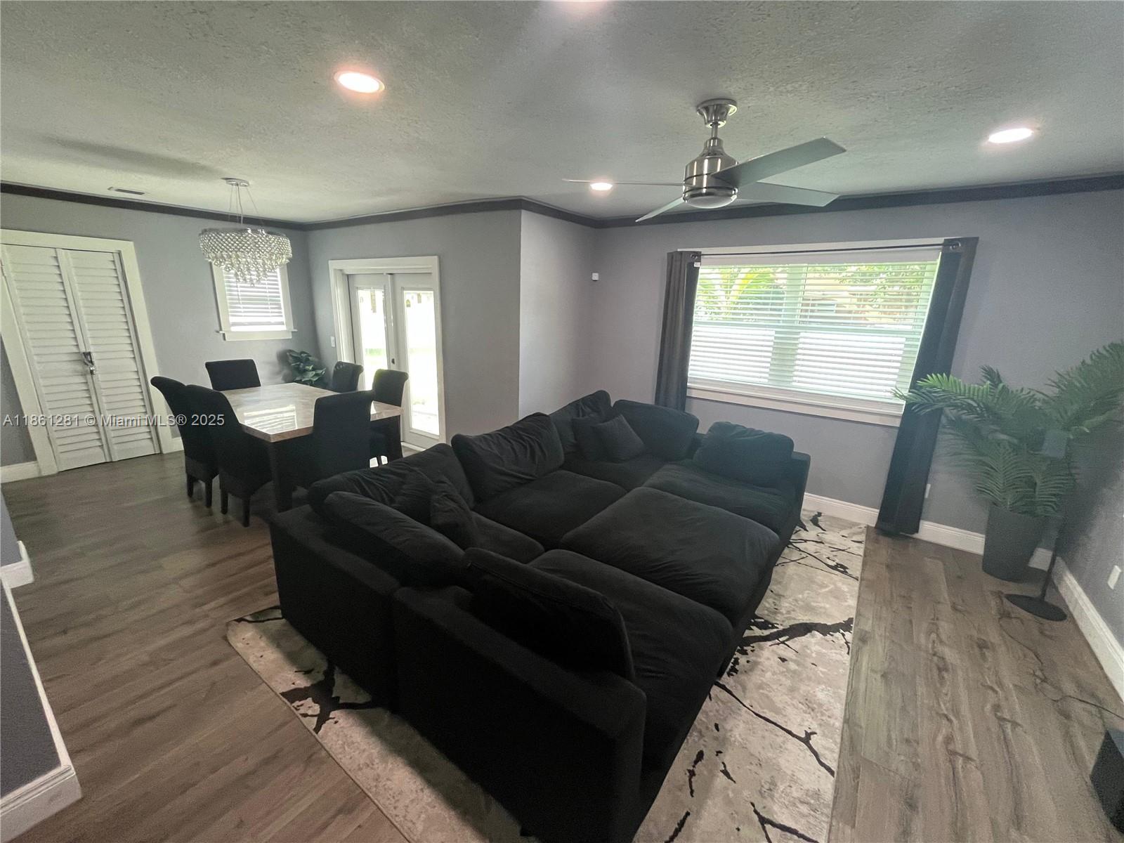 350 NW 206th Ter