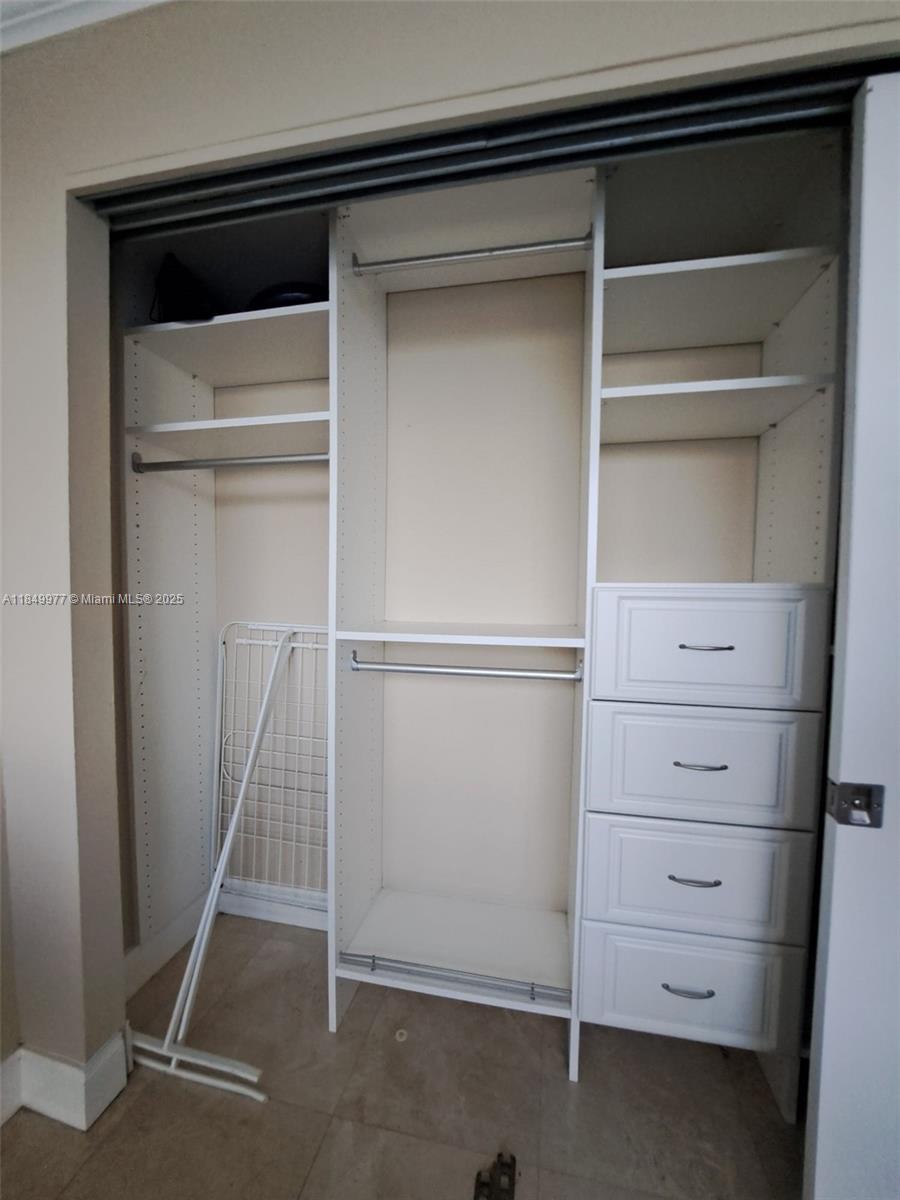 OCEANVIEW PARK CONDO - Residential