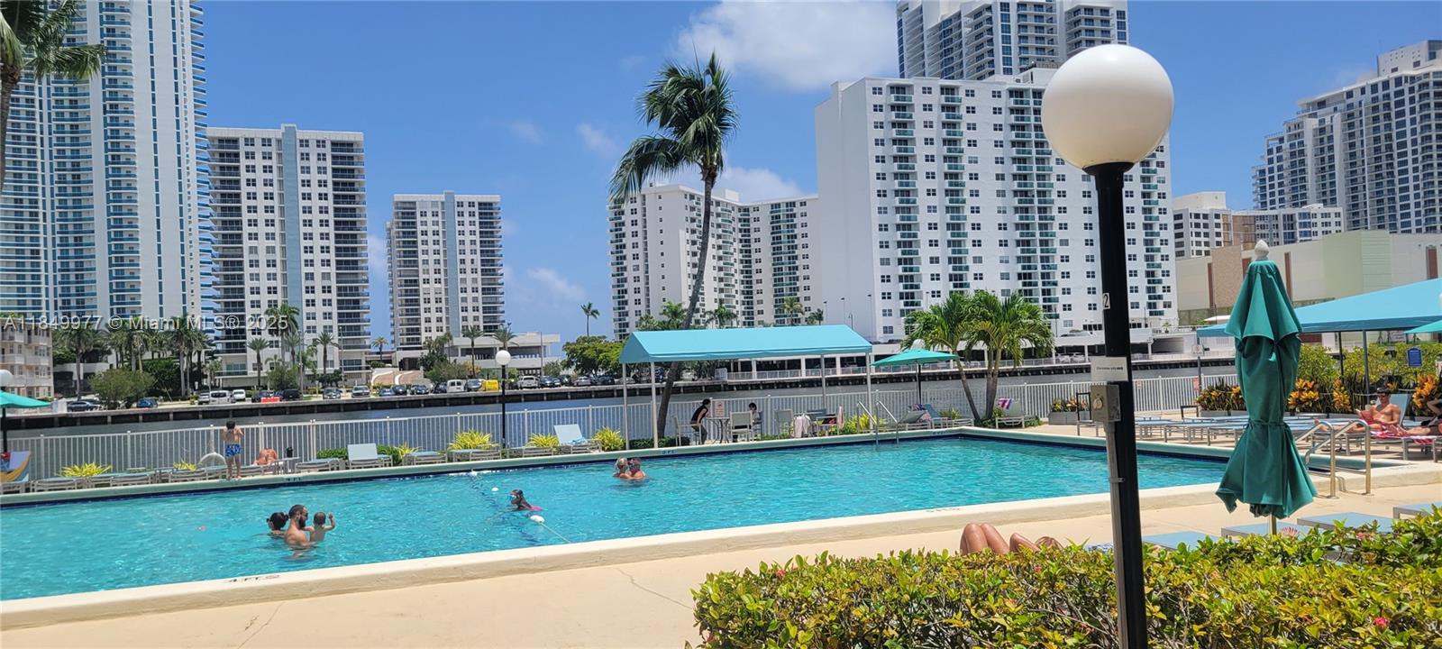 OCEANVIEW PARK CONDO - Residential
