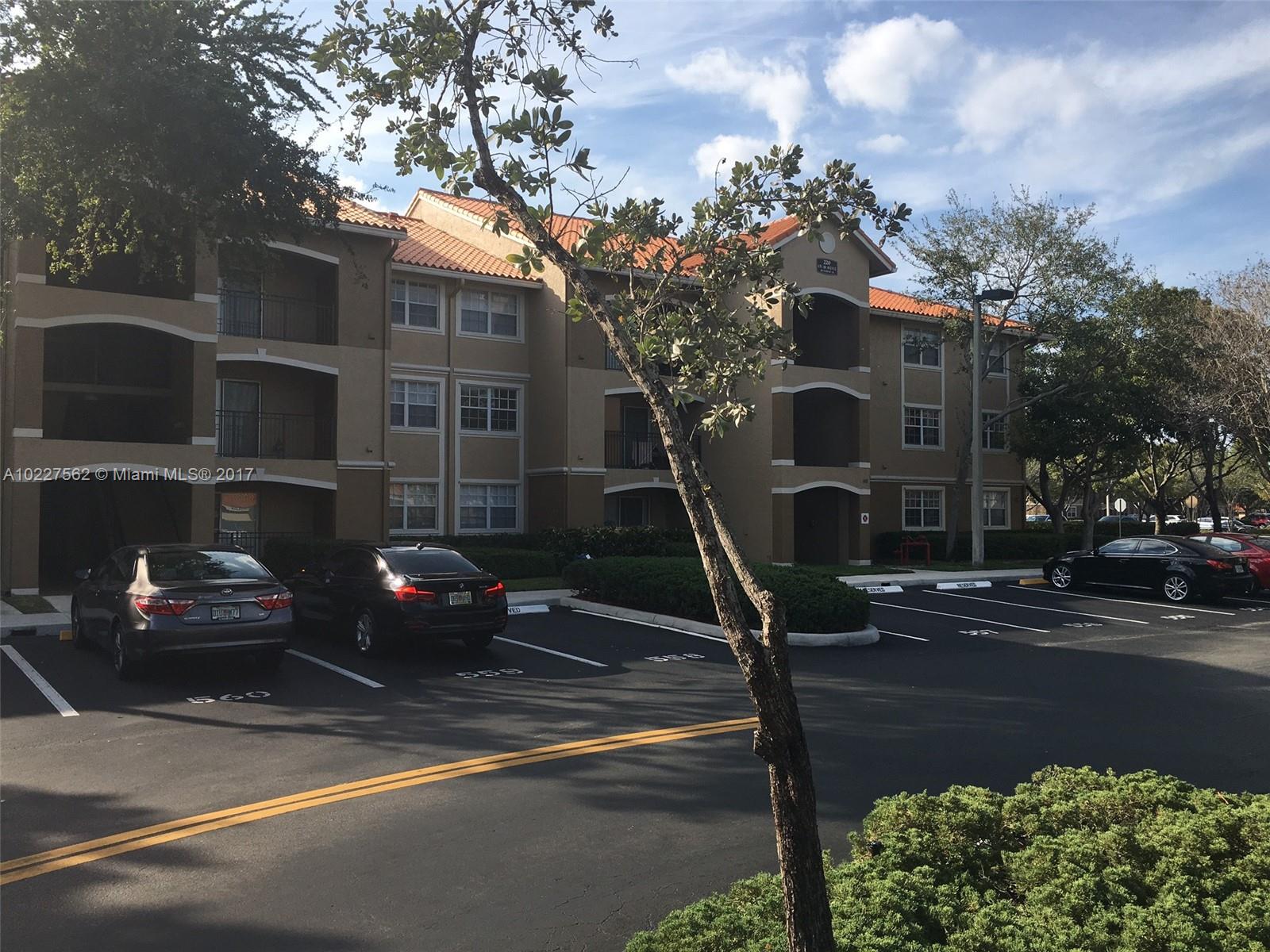 LOVELY 1/1 APARTMENT WITH ONE PARKING ASSIGNED PARKING SPACE PLUS ONE CAR GARAGE. CENTRALLY LOCATED, JUST STEPS FROM TRADER JOE'S, PETSMART, PEMBROKE LAKES MALL, ETC. FULL SIZE WASHER AND DRYER IN THE UNIT. LARGE BALCONY. GREAT COMMUNITY WITH POOL, GYM, CLUB HOUSE AND PLAYGROUND. JUST TWO MONTHS TO MOVE IN. GREAT OPPORTUNITY. ONLY 1/1 WITH TWO PARKING SPACES.