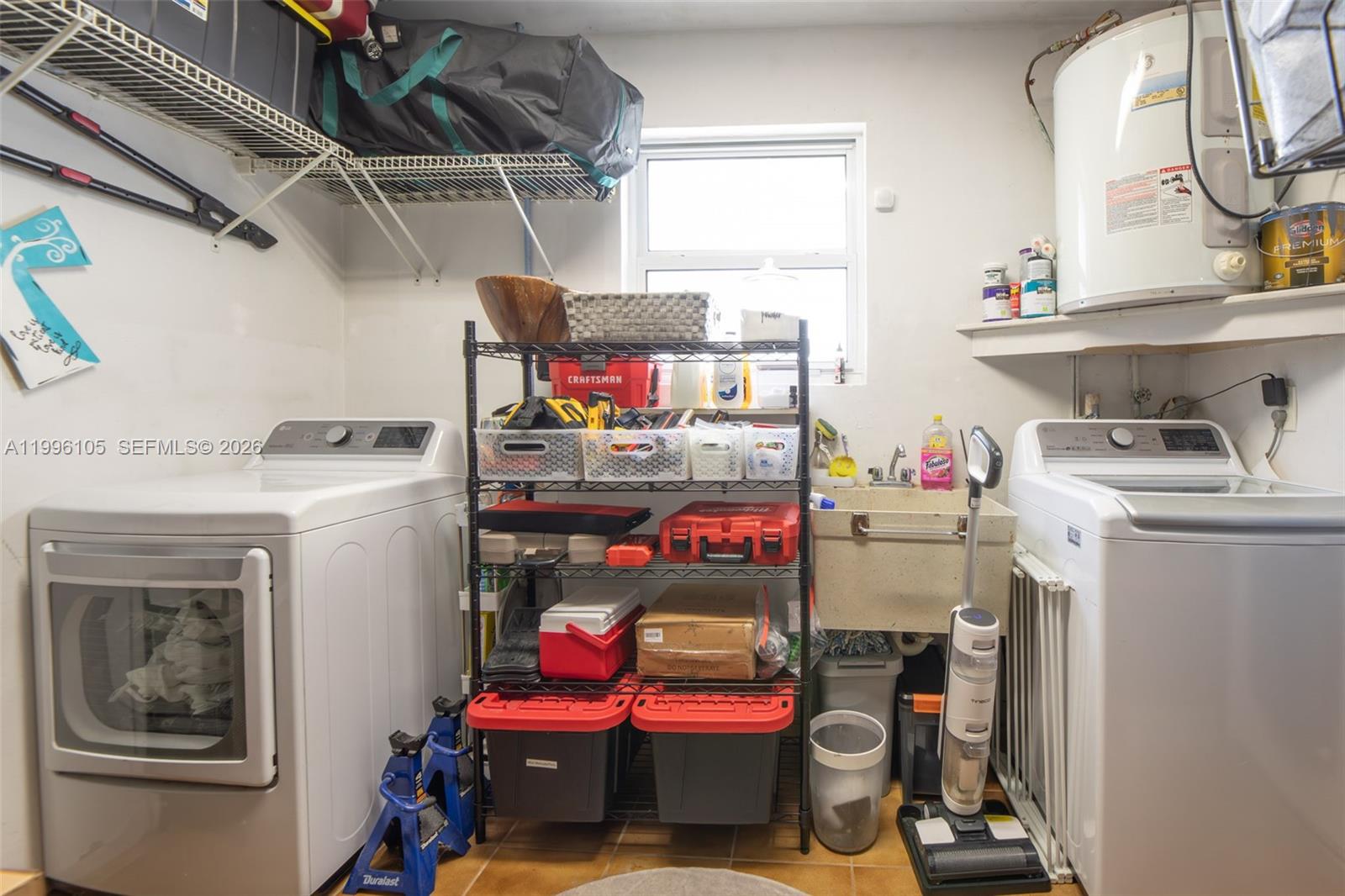 BOULEVARD HEIGHTS SEC 9 - Residential Lease