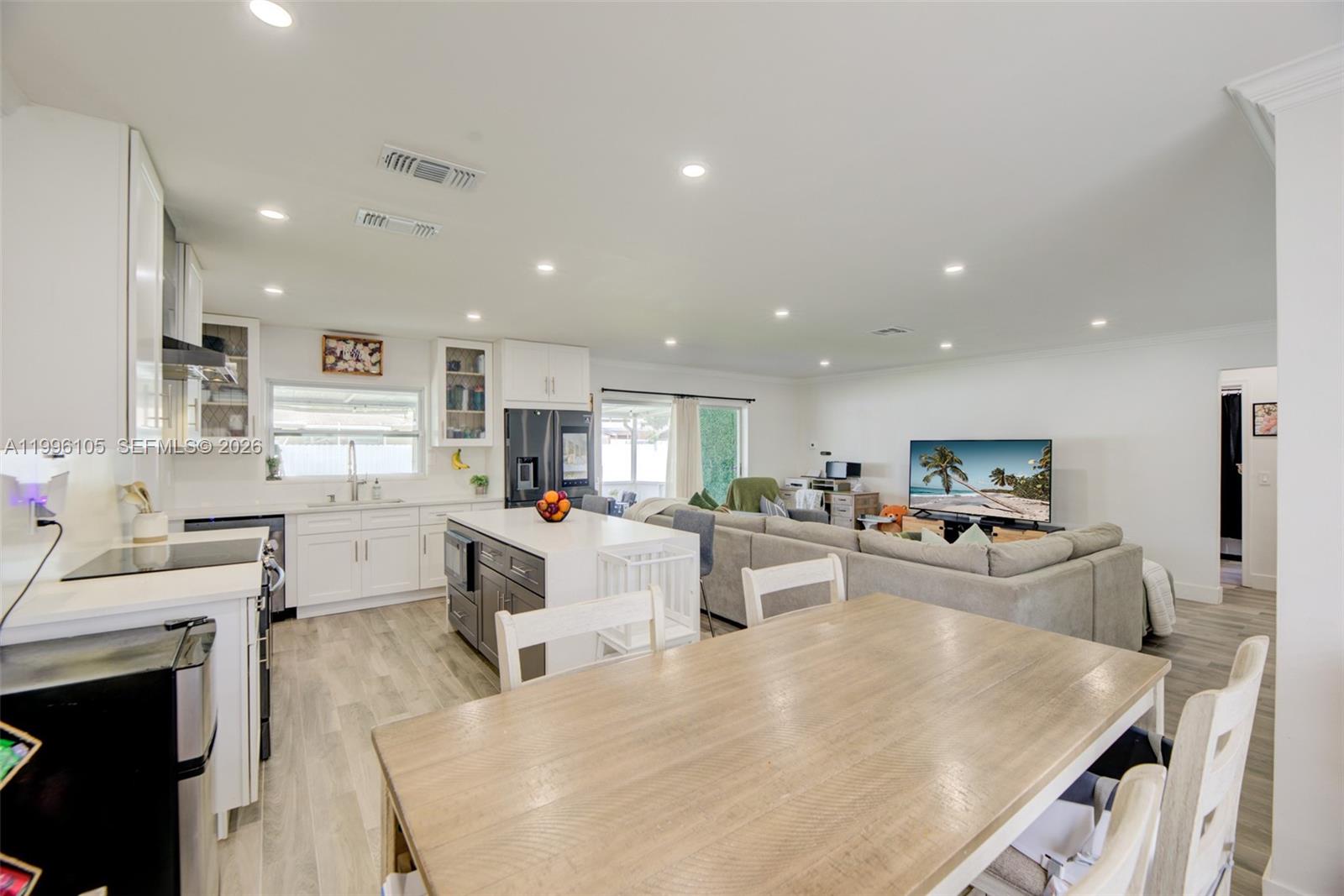 BOULEVARD HEIGHTS SEC 9 - Residential Lease