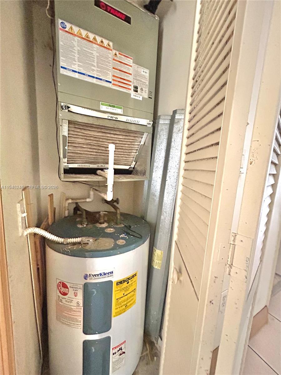 VENETIA GARDENS SOUTH CON - Residential