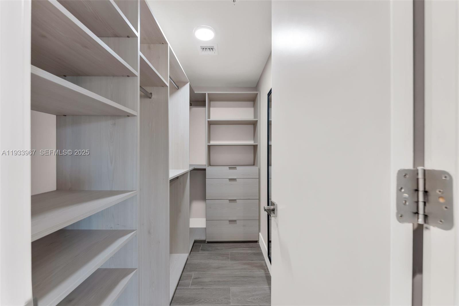 30 THIRTY NORTH OCEAN - Residential