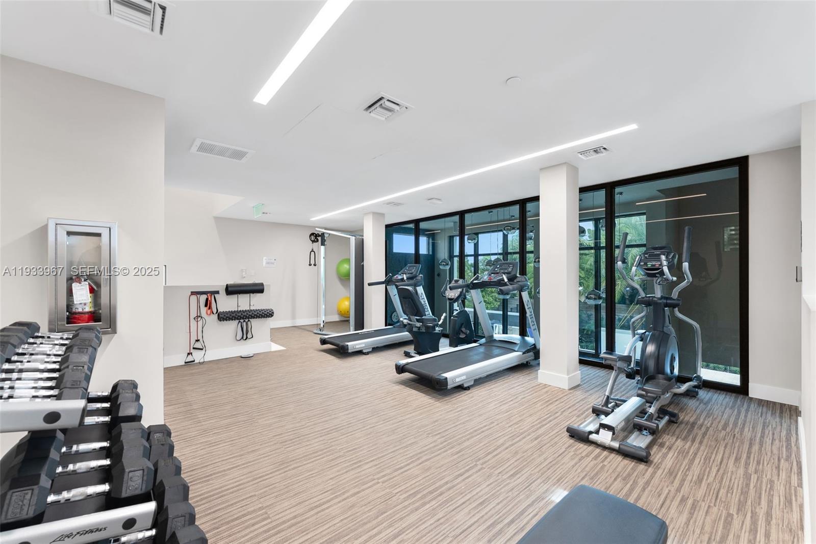 30 THIRTY NORTH OCEAN - Residential