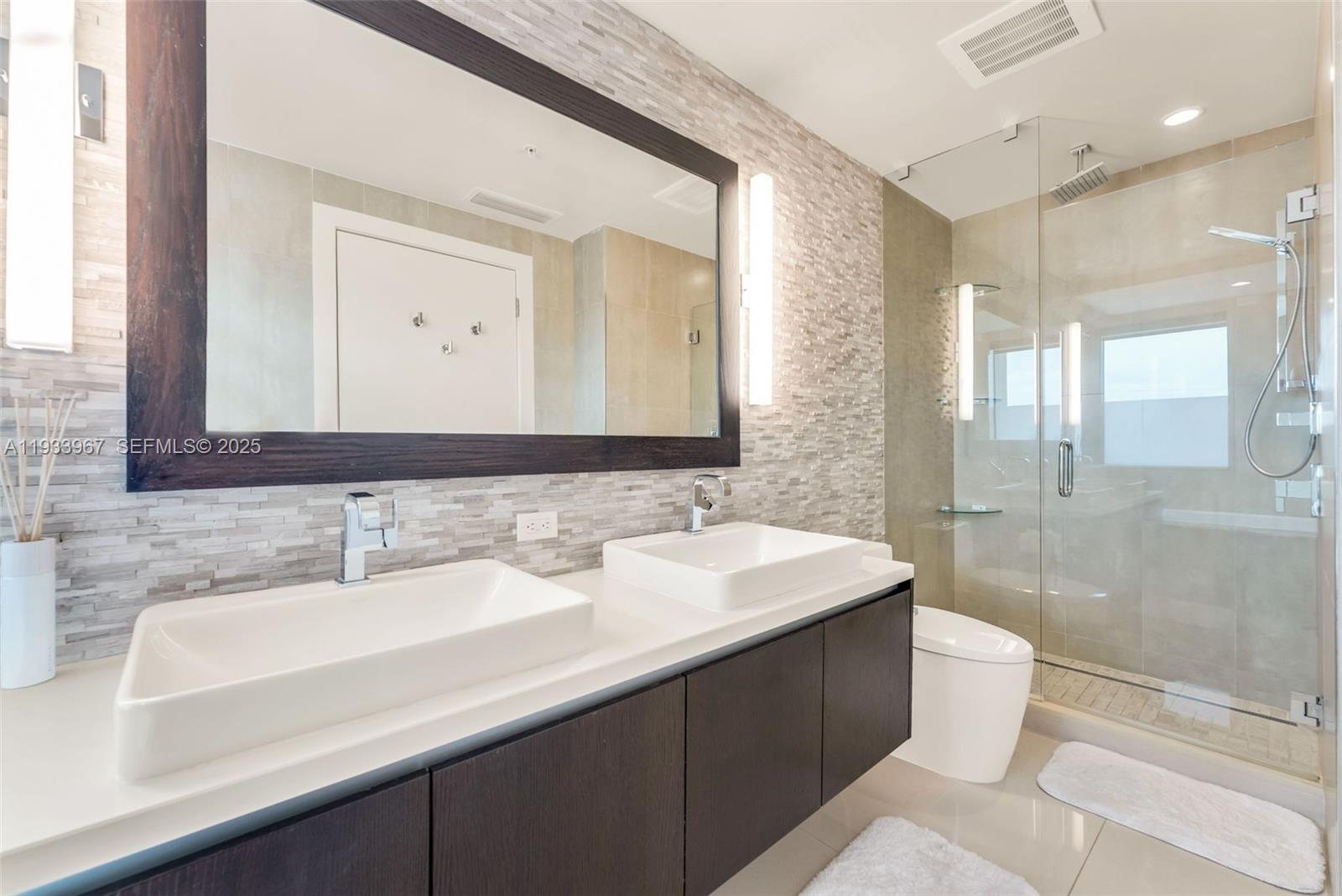 30 THIRTY NORTH OCEAN - Residential