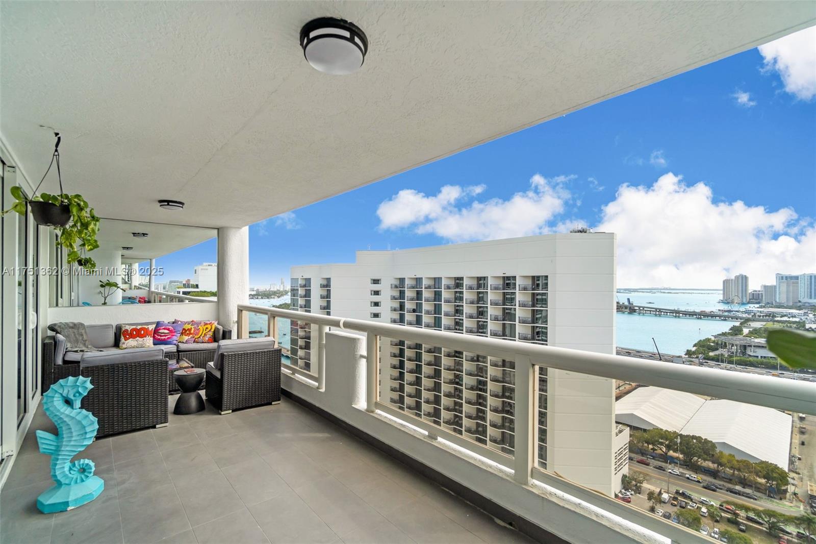 VENETIA CONDO - Residential
