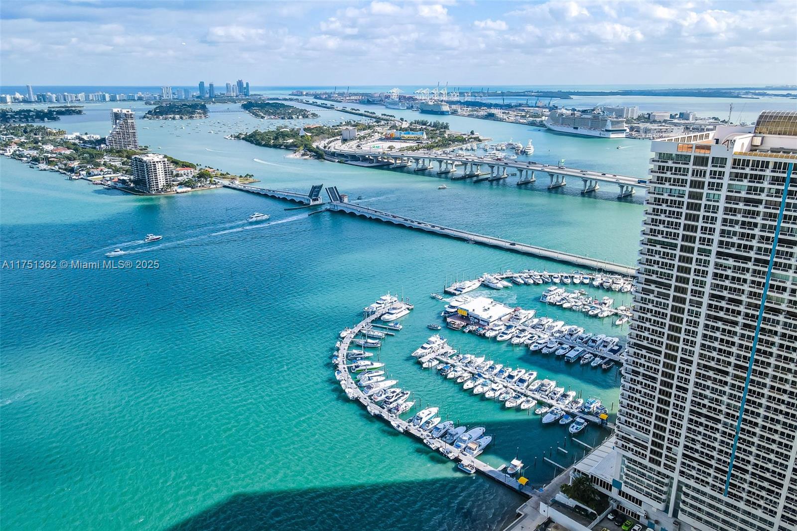 VENETIA CONDO - Residential