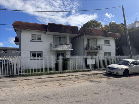 8045 NE 1st Ave 3 Miami FL 33138