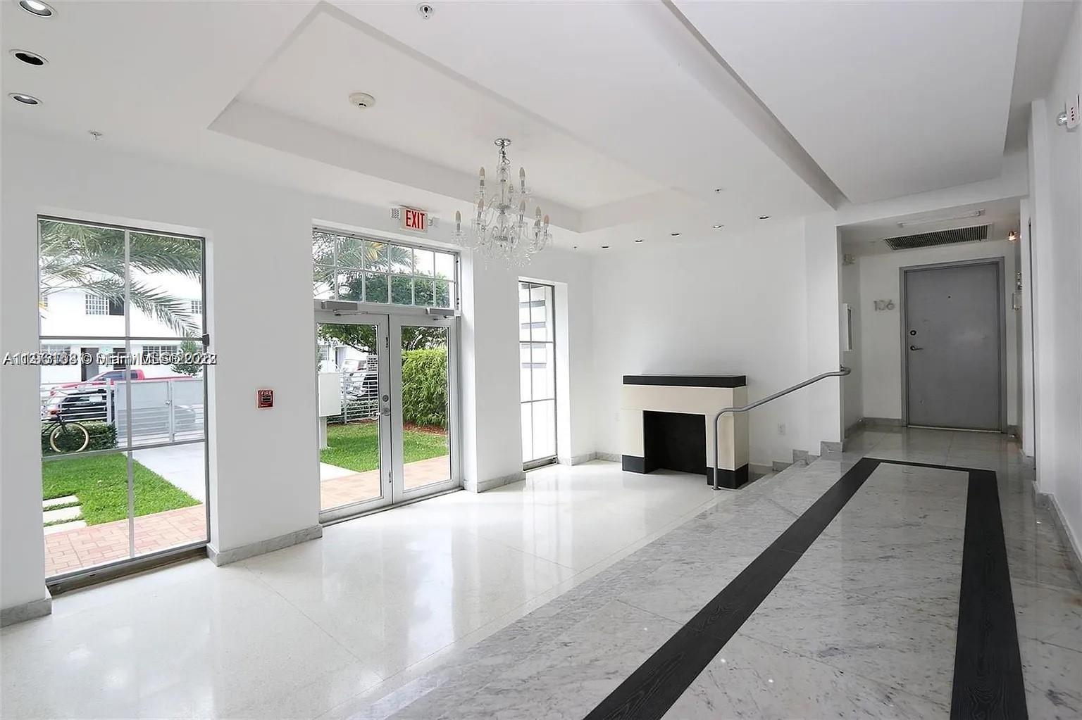 THE EVELYN CONDO - Residential