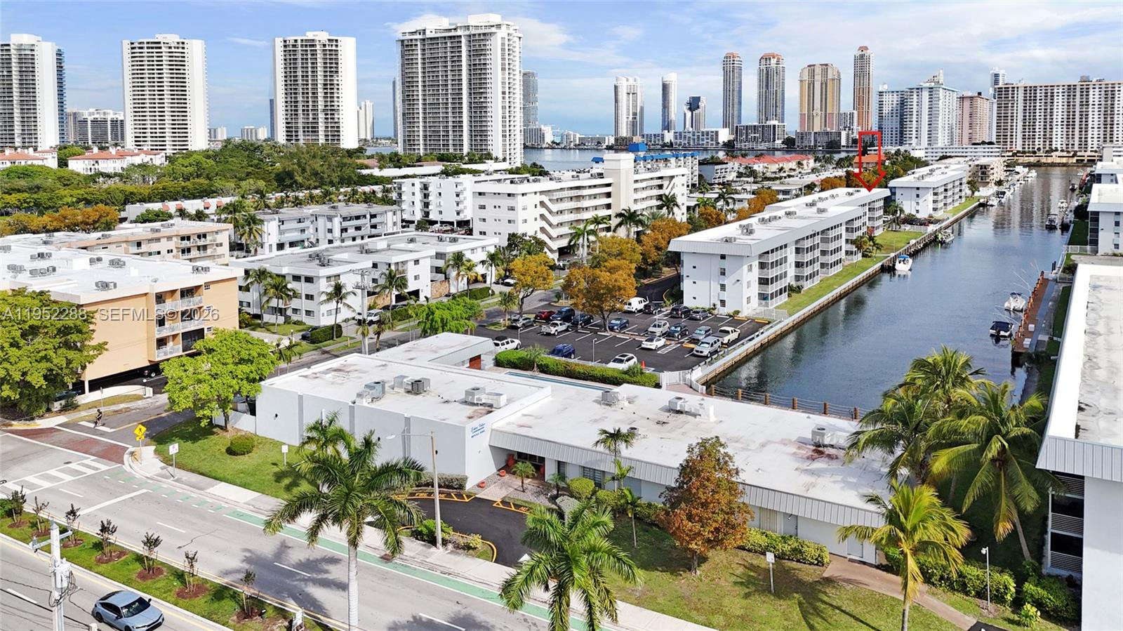 EDEN ISLES CONDO # 4 - Residential