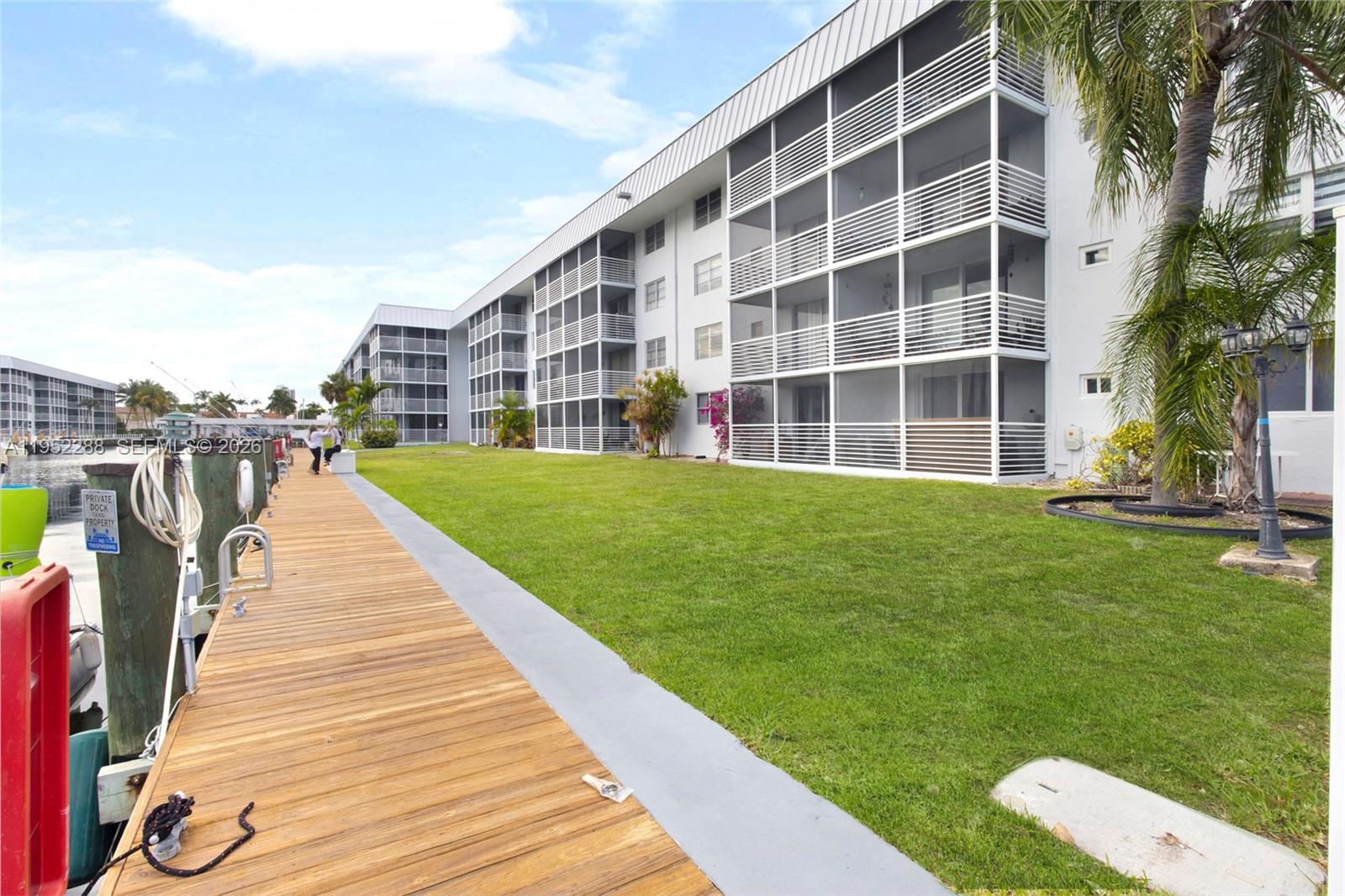 EDEN ISLES CONDO # 4 - Residential