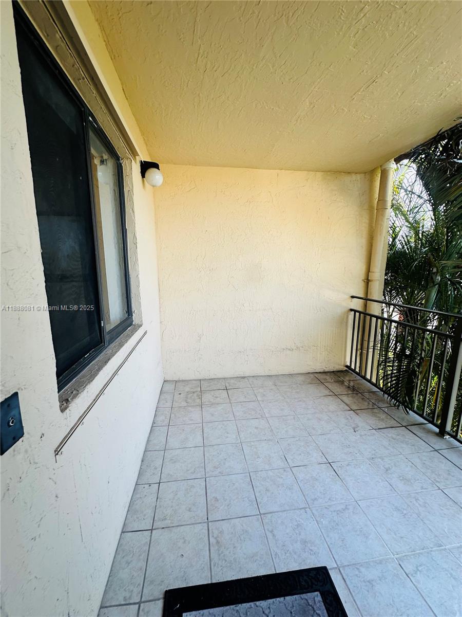 GARDENS AT BONAVENTURE 14 - Residential