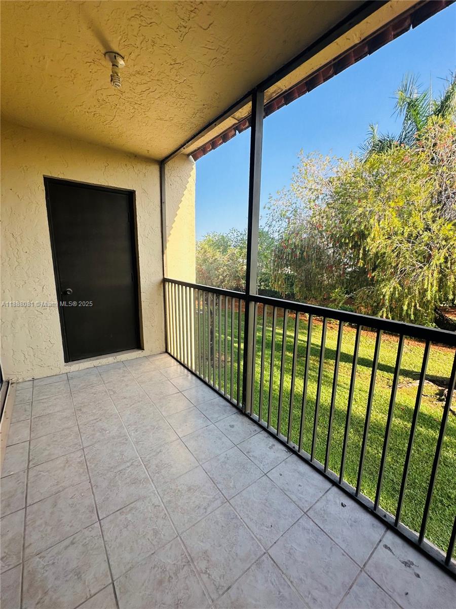 GARDENS AT BONAVENTURE 14 - Residential