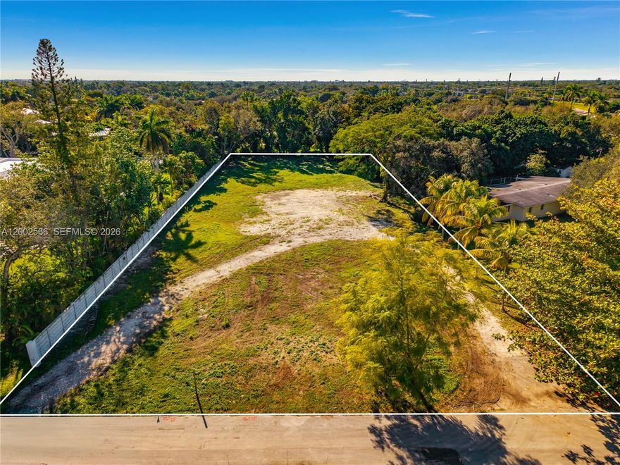 Builders acre in phenomenal location on a cul-de-sac. Lot has been cleared, no trees in way for new build. Architectural plans for a beautiful 5,549sqft (under AC) modern home included in sale.
