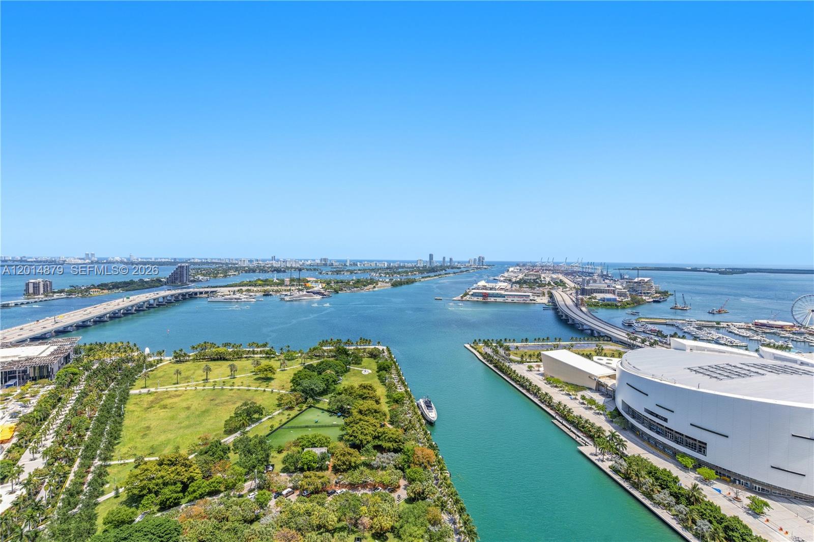 900 BISCAYNE BAY CONDO - Residential