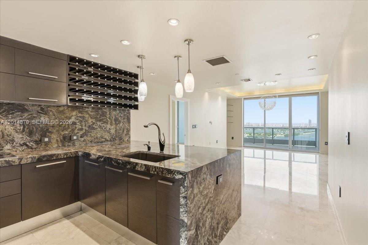 900 BISCAYNE BAY CONDO - Residential