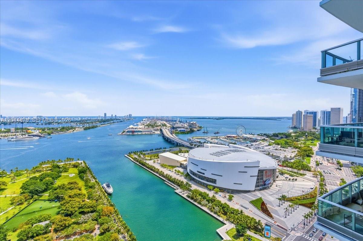 900 BISCAYNE BAY CONDO - Residential