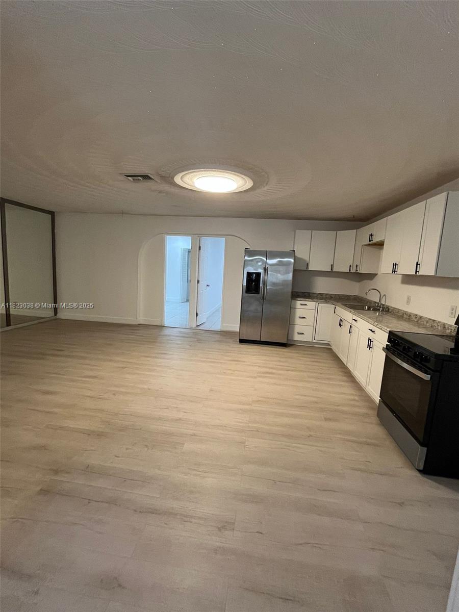 2250 NW 192nd Ter 0
