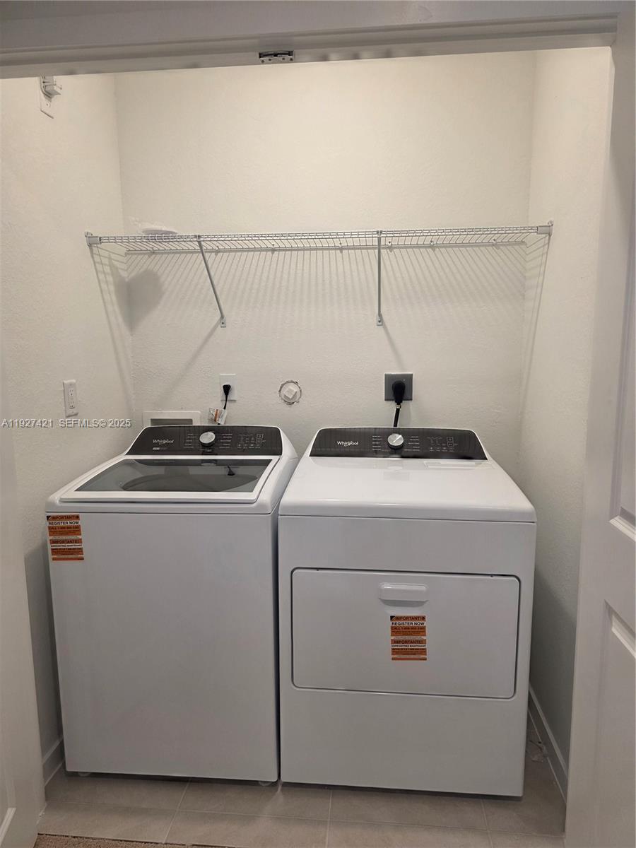 MIAMI LAND AND DEVELOPMEN - Residential Lease