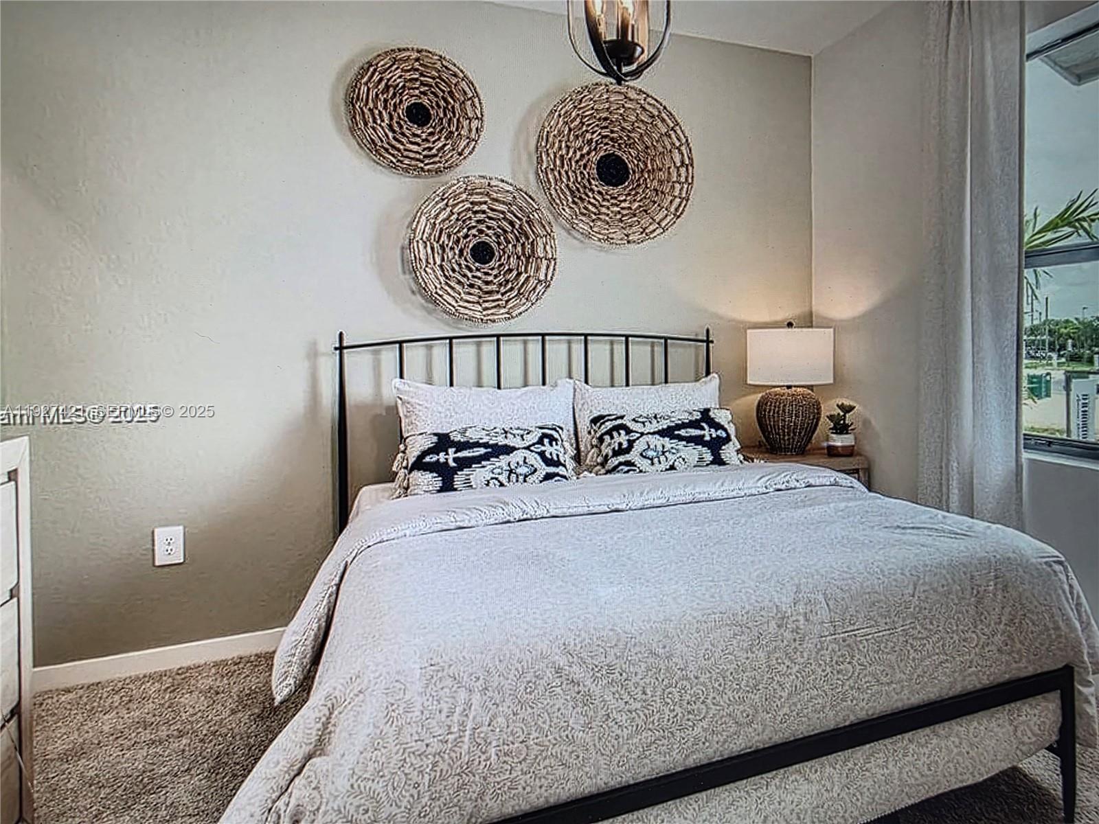 MIAMI LAND AND DEVELOPMEN - Residential Lease