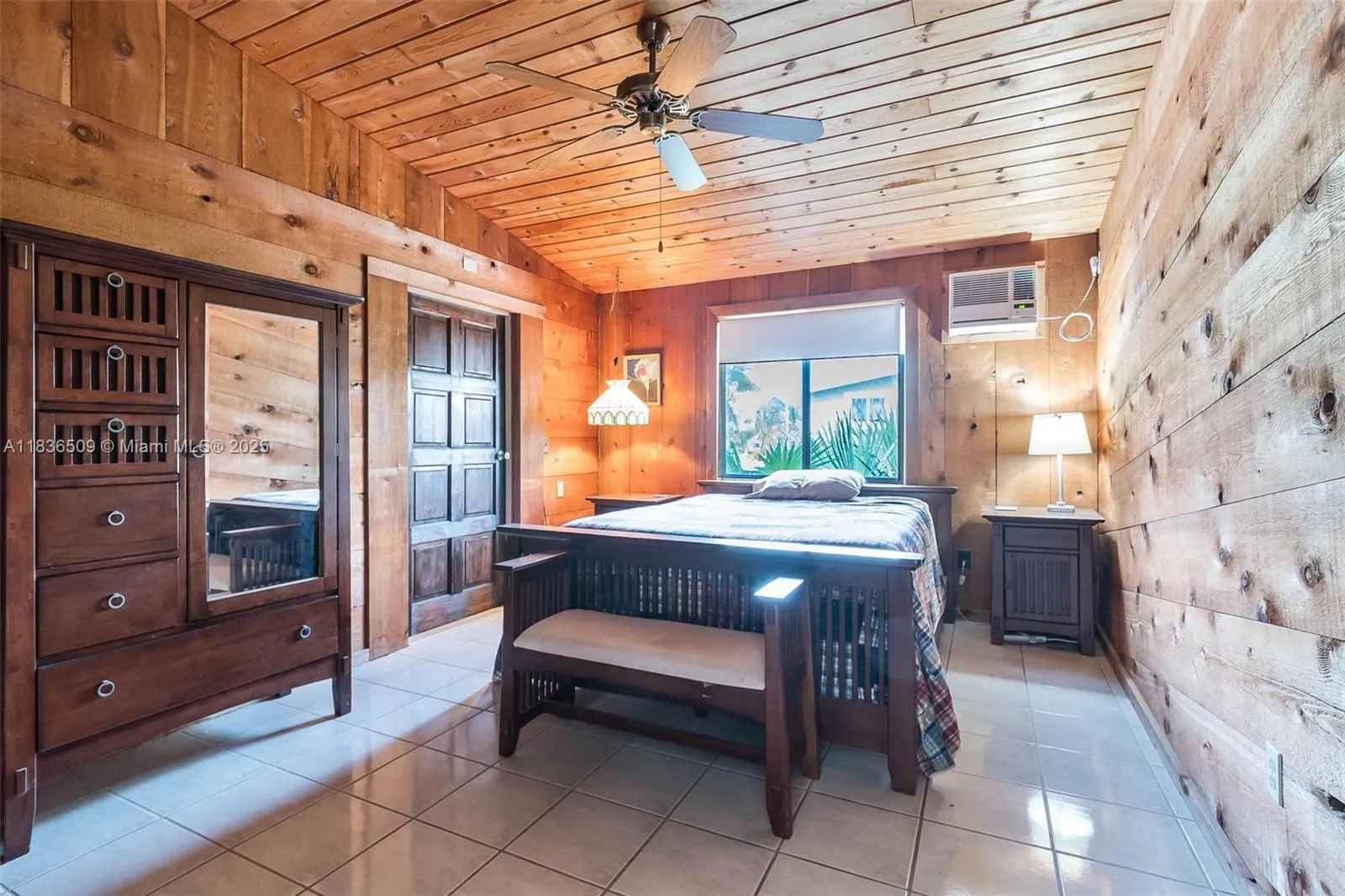 Key Largo, Florida 33037, United States, 3 Bedrooms Bedrooms, ,2 BathroomsBathrooms,Residential,Active,167543