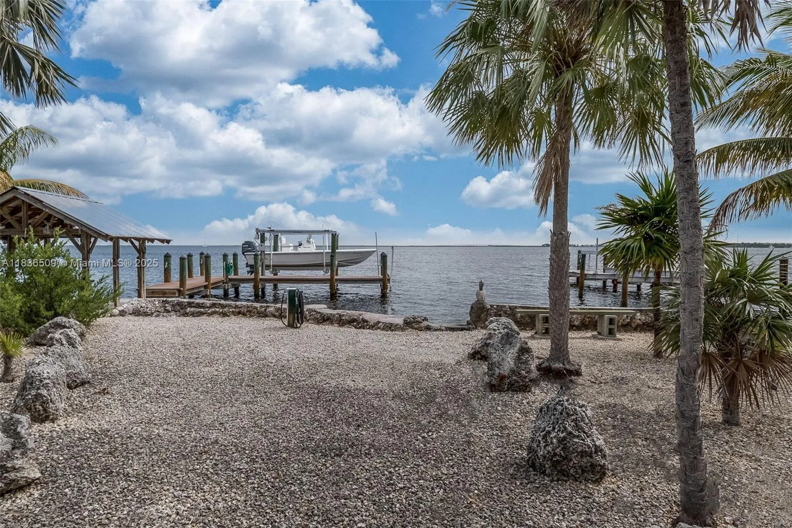 Key Largo, Florida 33037, United States, 3 Bedrooms Bedrooms, ,2 BathroomsBathrooms,Residential,Active,167543