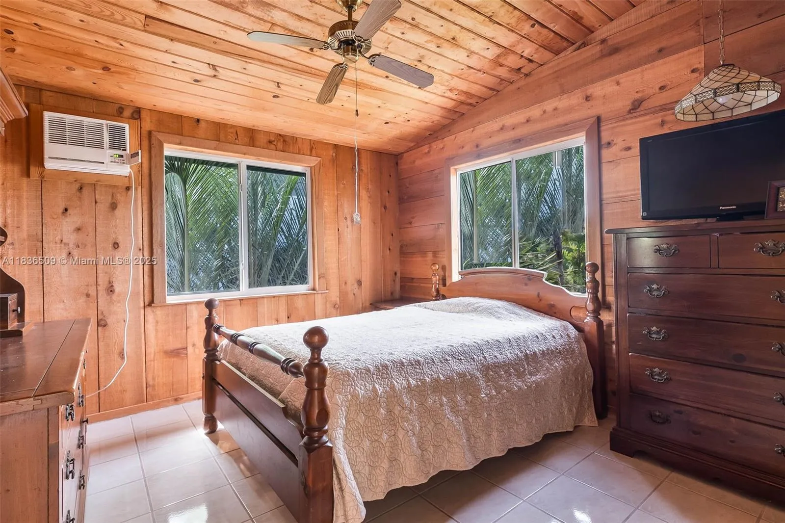 Key Largo, Florida 33037, United States, 3 Bedrooms Bedrooms, ,2 BathroomsBathrooms,Residential,Active,167543