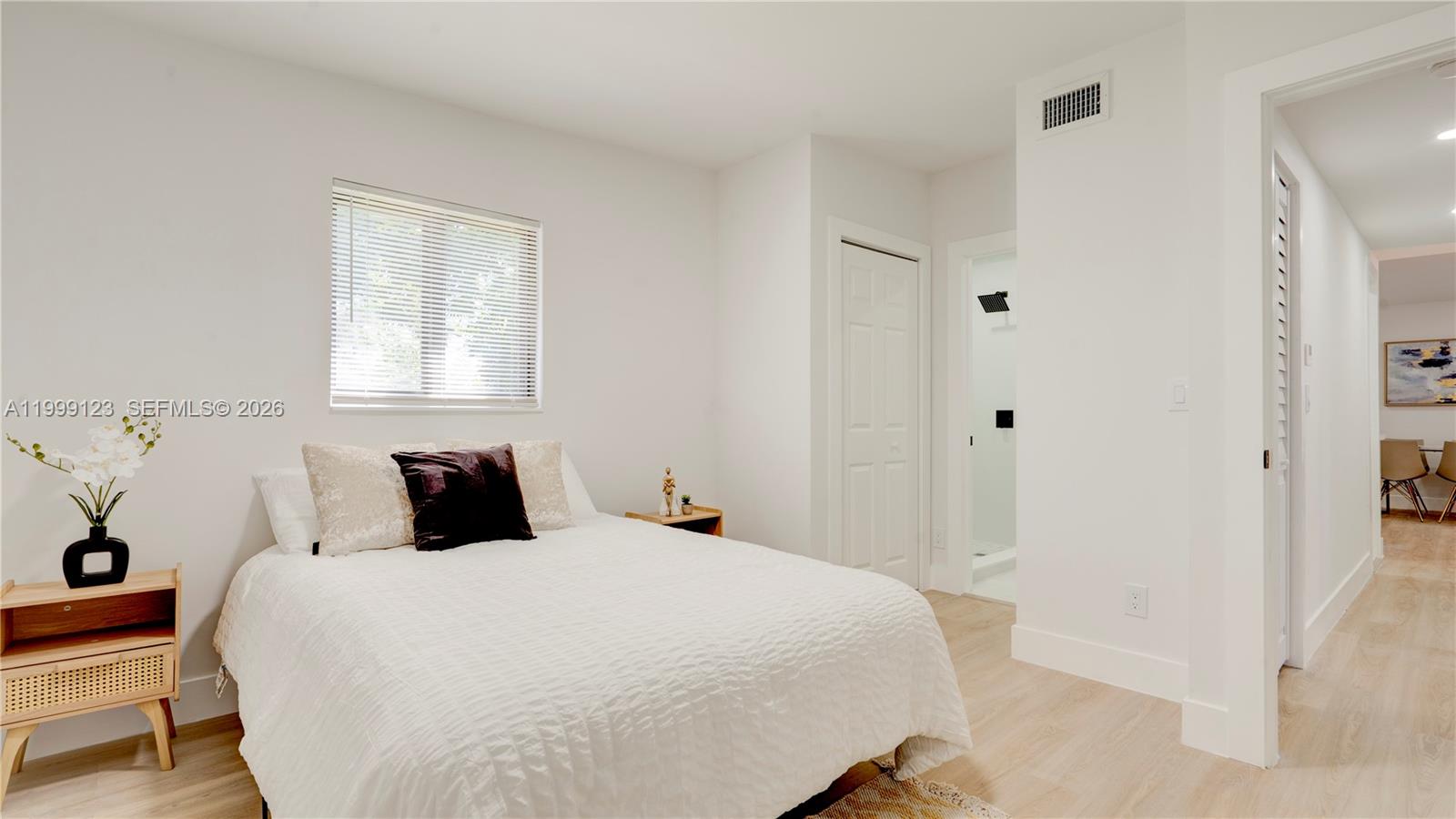 MIDDLE RIVER GARDENS - Residential Lease