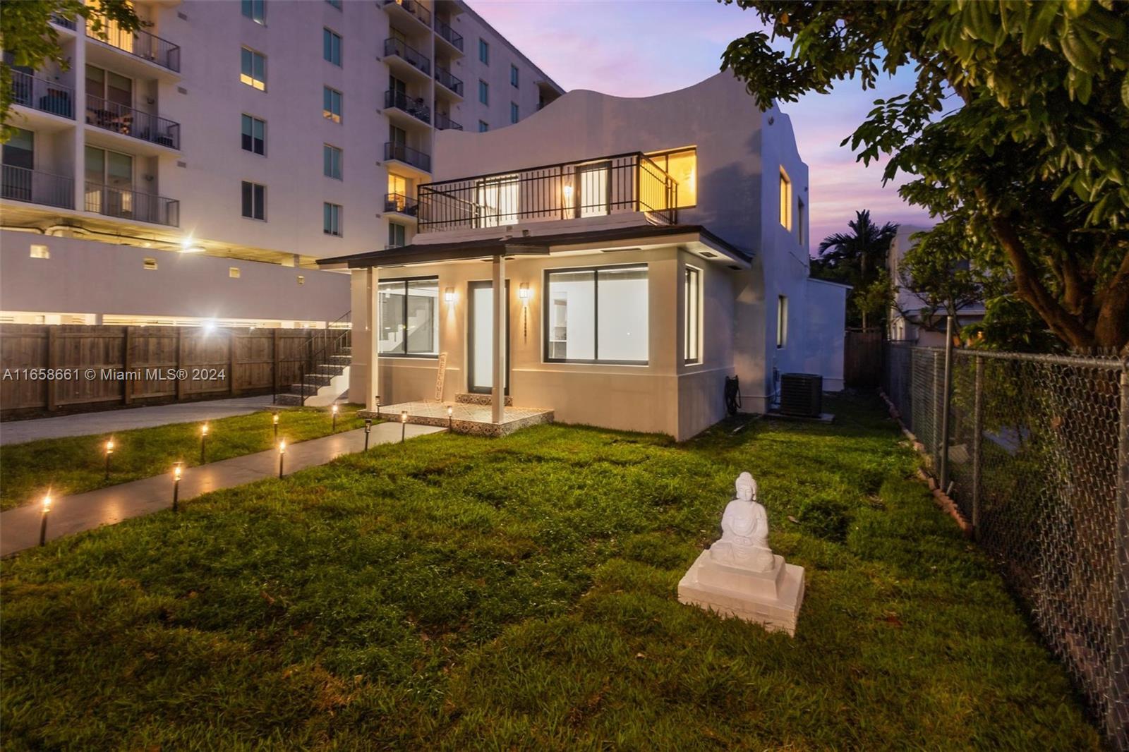 FAIRMONT PARK - Residential Income