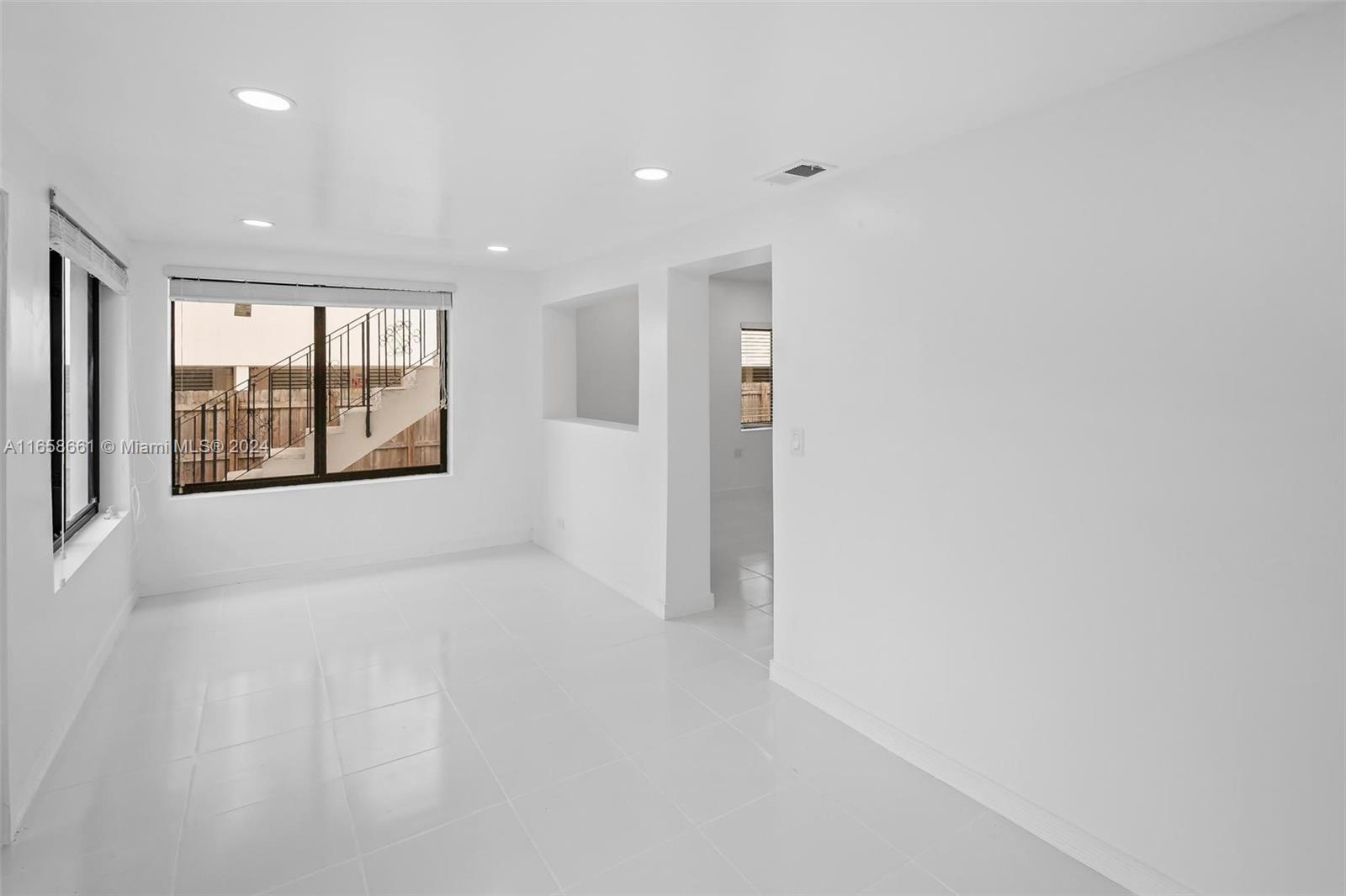 FAIRMONT PARK - Residential Income