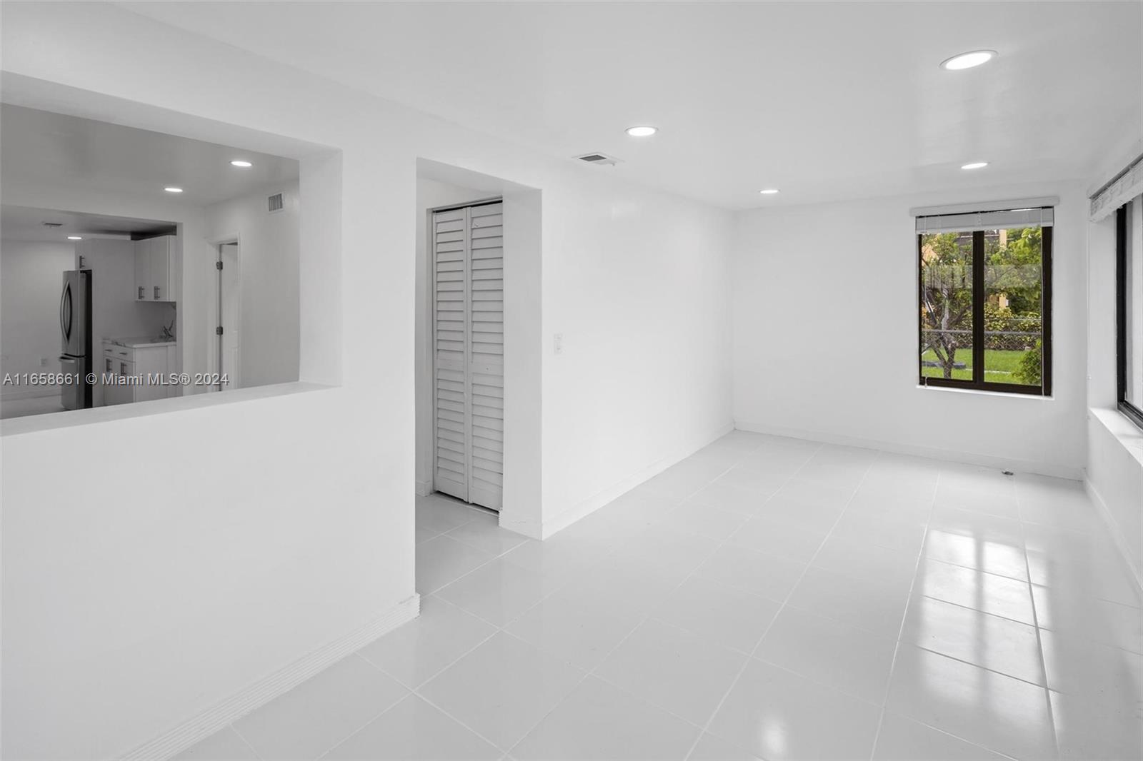 FAIRMONT PARK - Residential Income