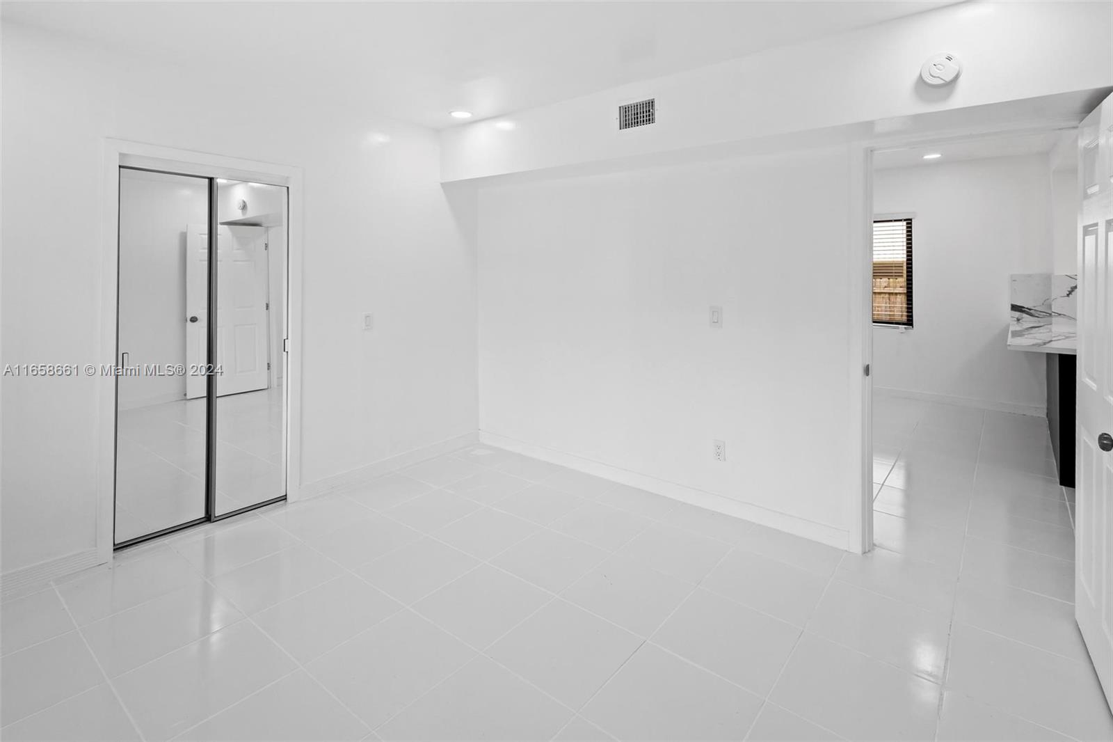 FAIRMONT PARK - Residential Income