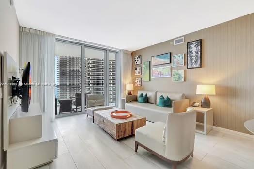4111 SOUTH OCEAN DRIVE CO - Residential