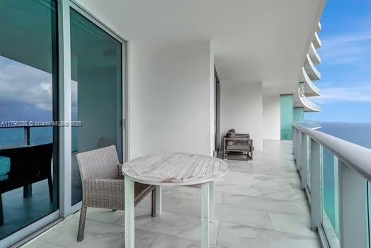 4111 SOUTH OCEAN DRIVE CO - Residential