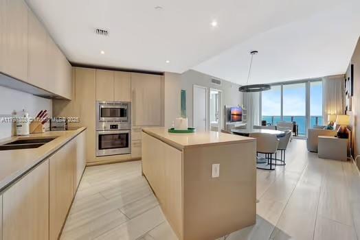 4111 SOUTH OCEAN DRIVE CO - Residential