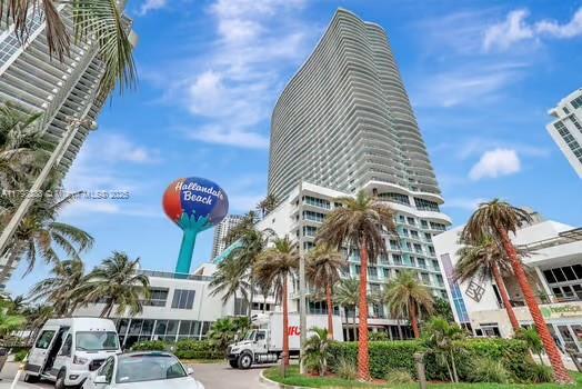 4111 SOUTH OCEAN DRIVE CO - Residential