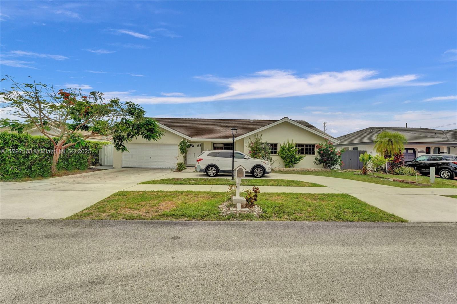 1981 Sw 139th Ct, Miami, Broward County, Florida - 4 Bedrooms  
2 Bathrooms - 