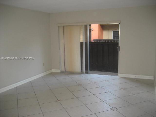 SPANISH TRACE CONDO - Residential Lease