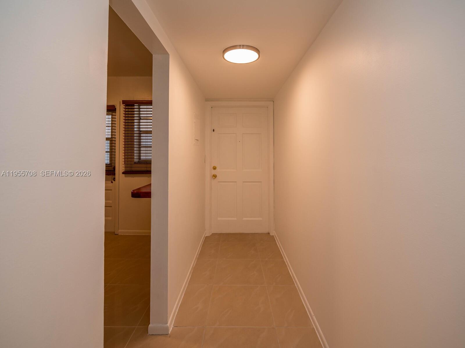 ARROWHEAD CONDO NO IX - Residential