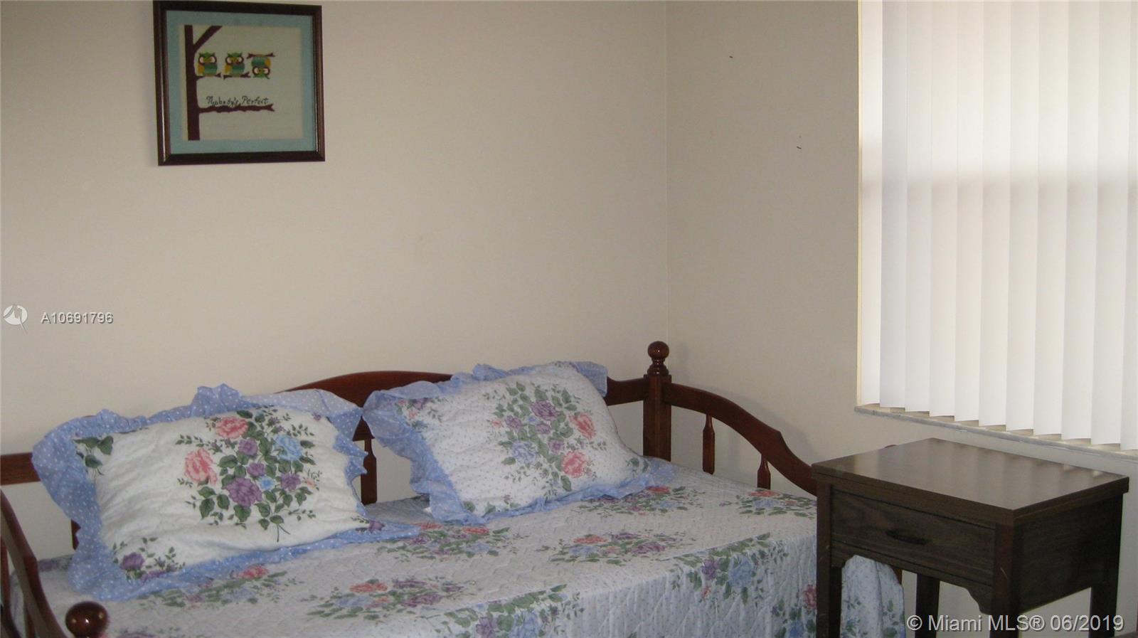 SUNRISE LAKES 173 CONDO - Residential