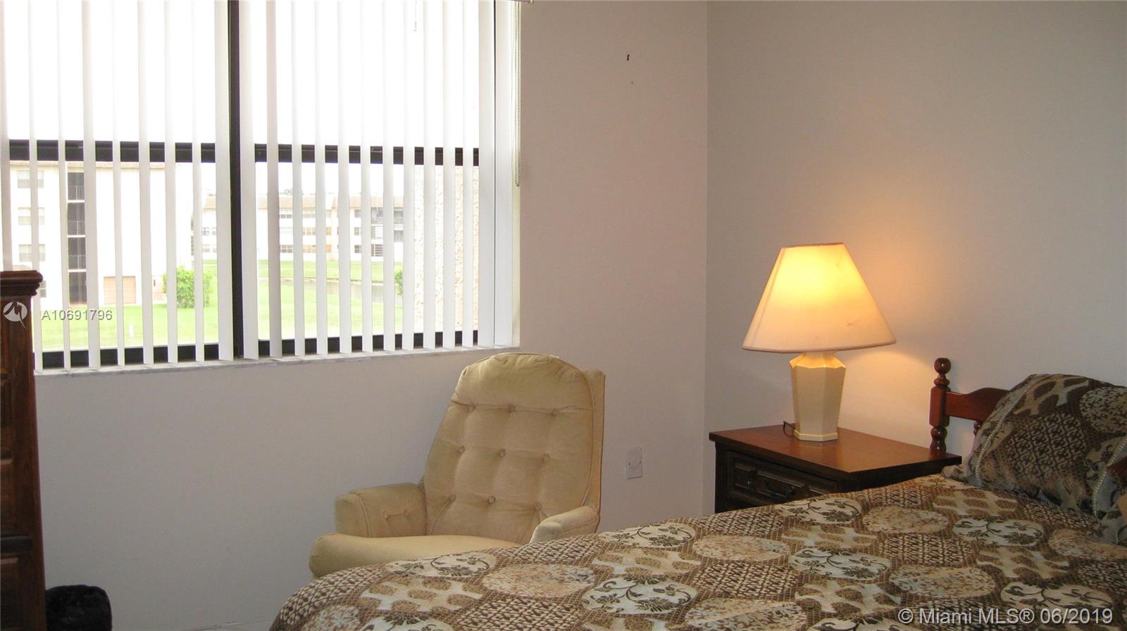 SUNRISE LAKES 173 CONDO - Residential