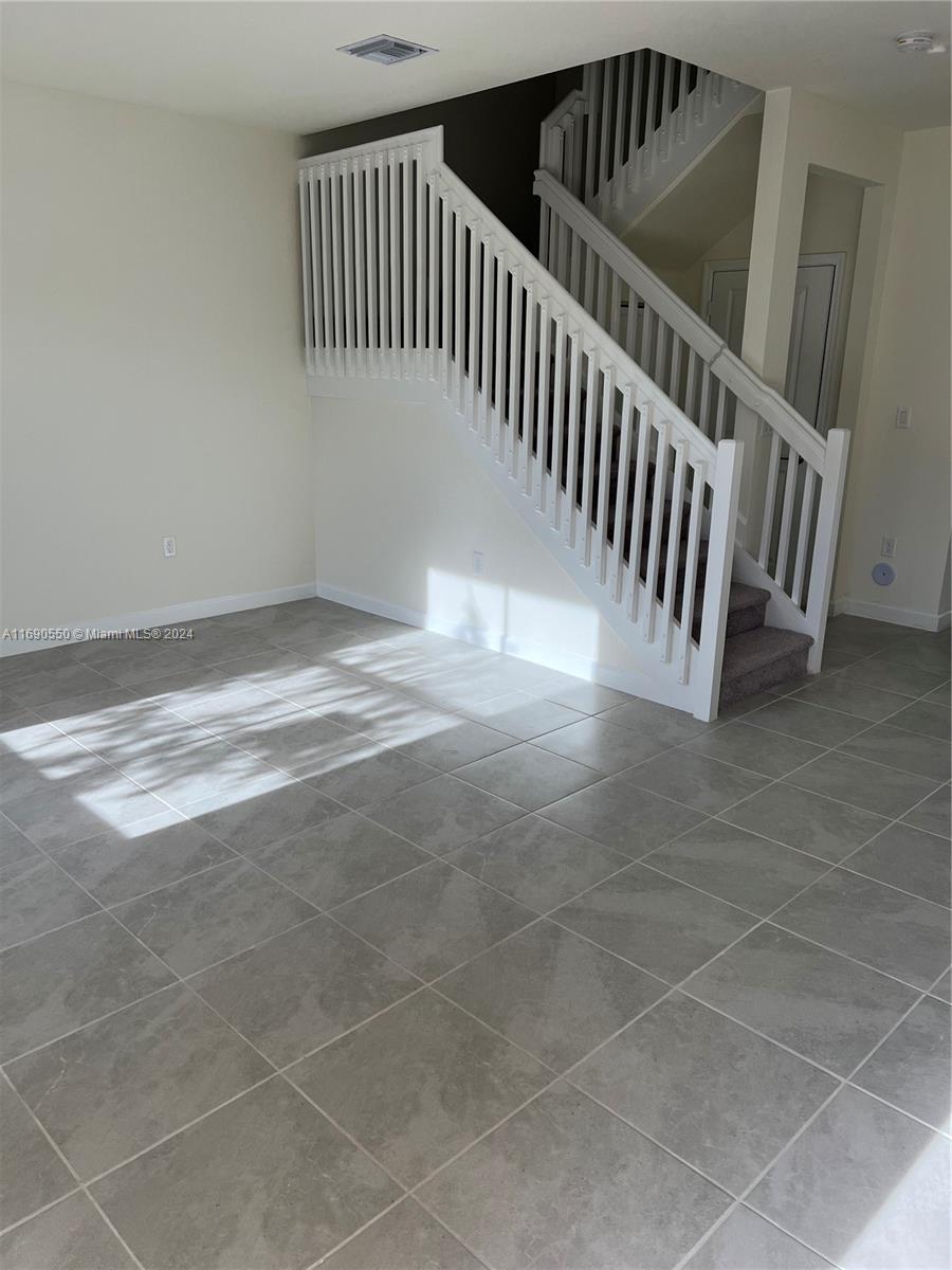 AQUABELLA NORTH - Residential