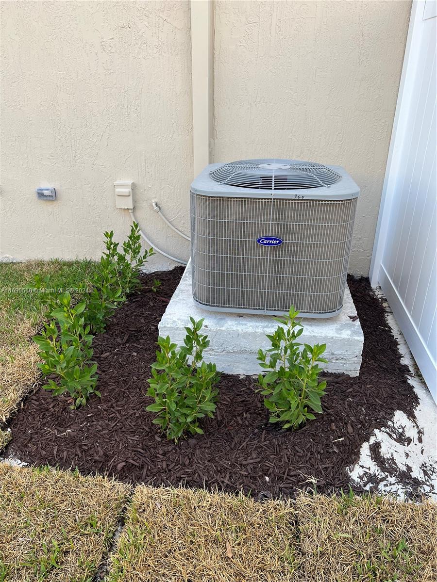 AQUABELLA NORTH - Residential