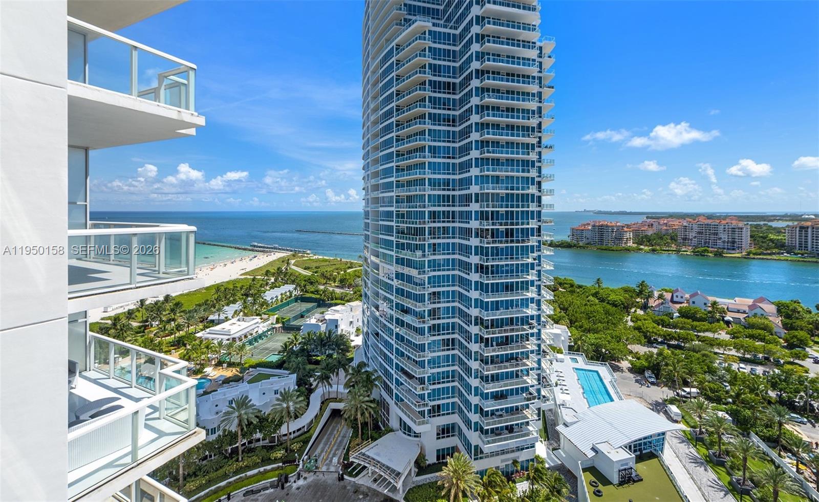 CONTINUUM ON SOUTH BEACH - Residential