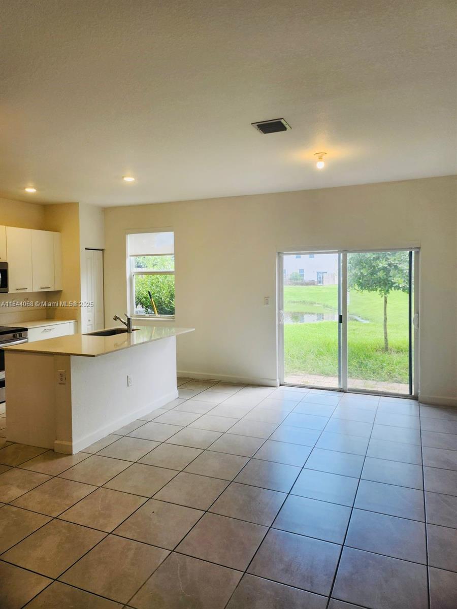 GOLF ESTS 1ST ADDN - Residential