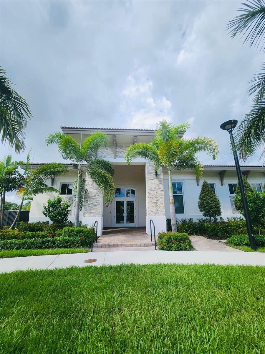 GOLF ESTS 1ST ADDN - Residential