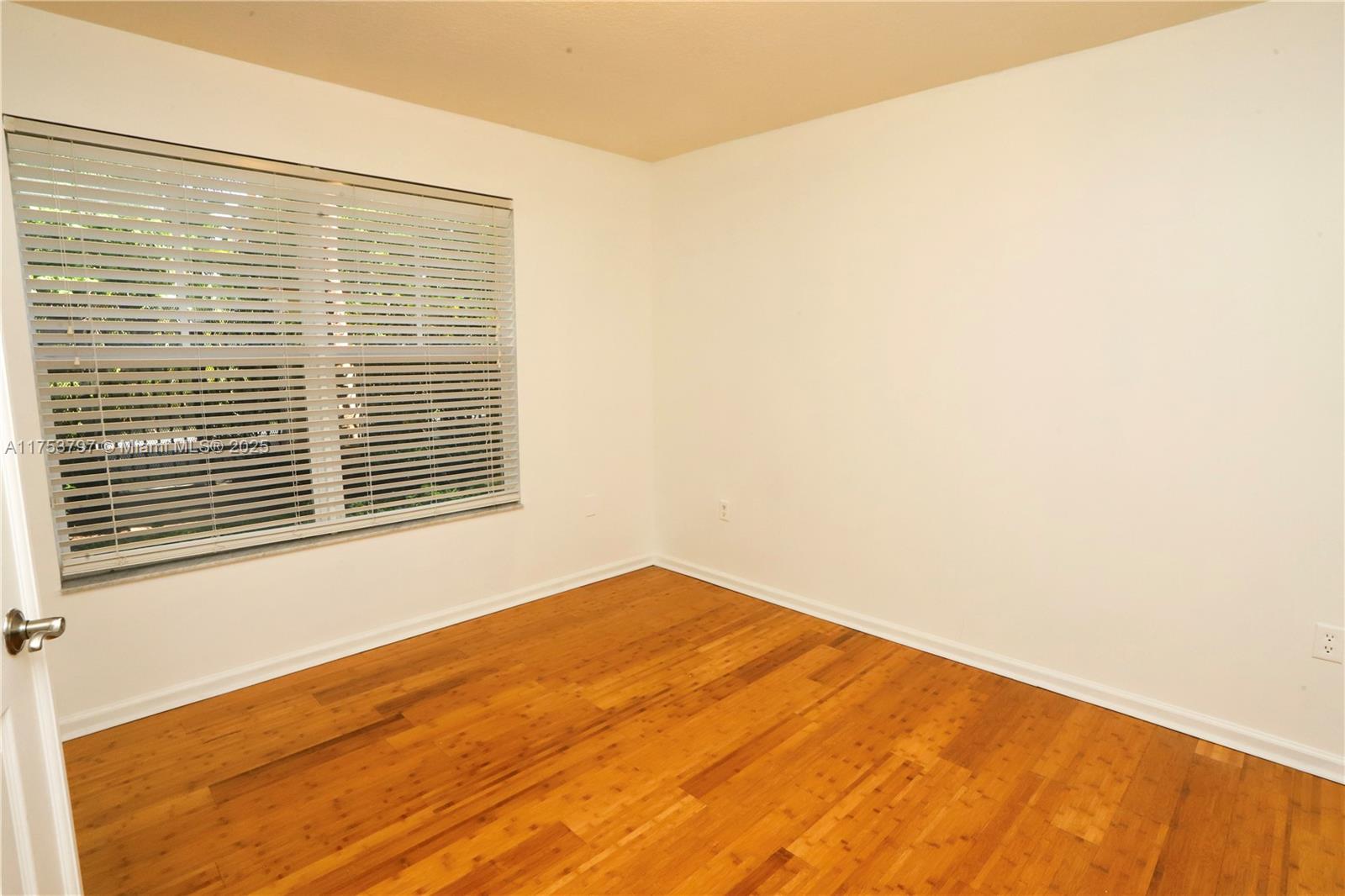 VILLA MEDICI CONDO - Residential