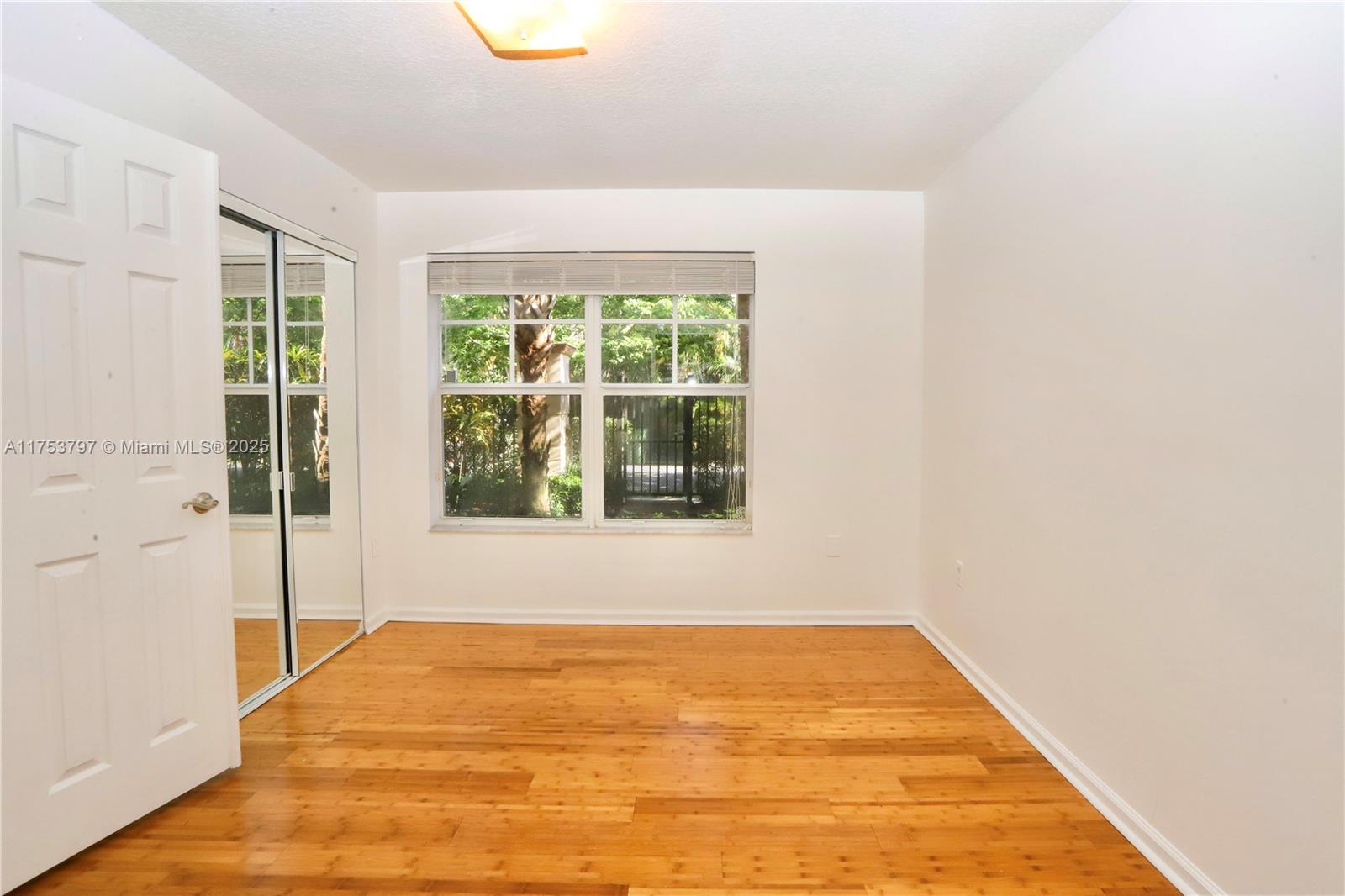 VILLA MEDICI CONDO - Residential